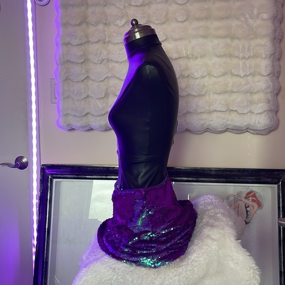 Love Fire purple blue sequins new mini skirt Size M - Picture 4 of 6